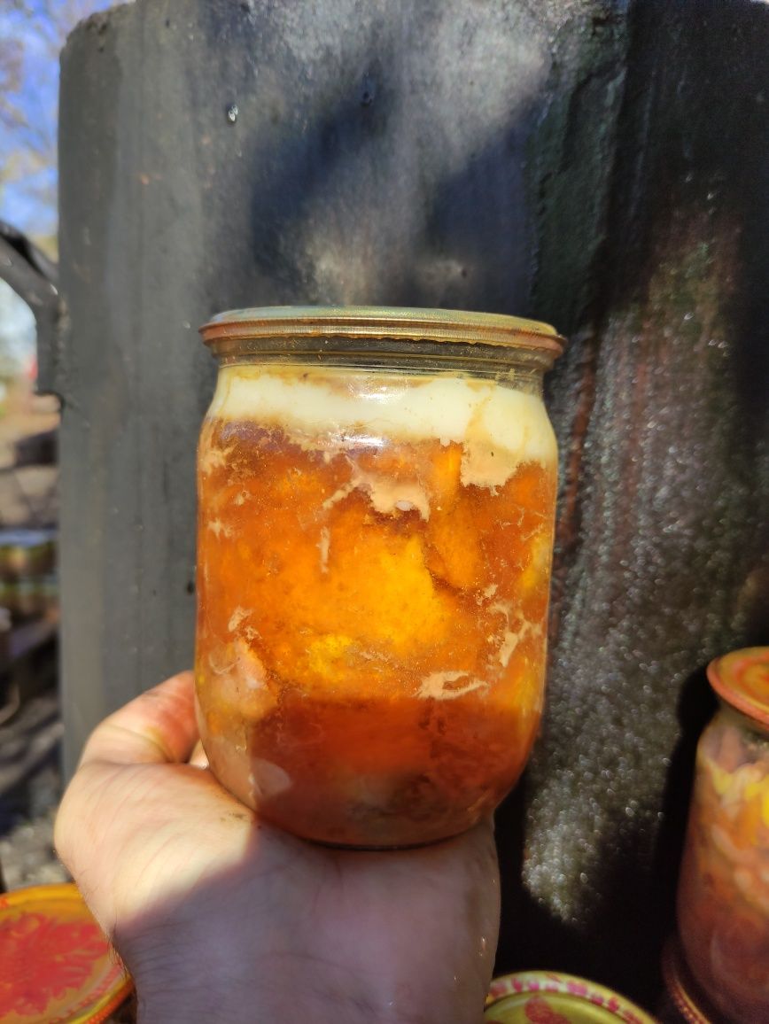 Продам тушонку, кровянка,  паштет, смалець з домашніх свиней.