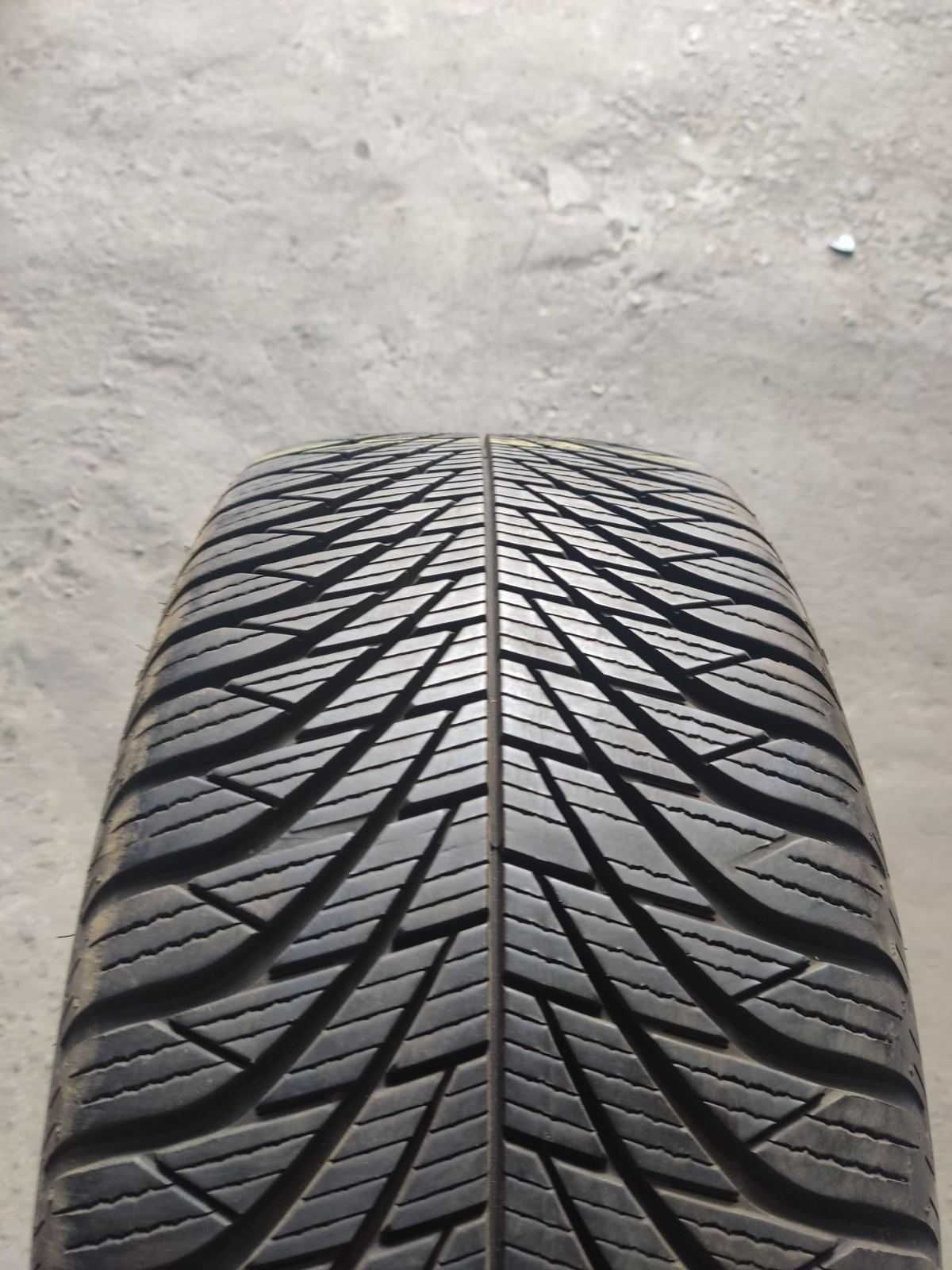 Б/у шины  всесезонные 225/45 R17 Fulda MultiControl