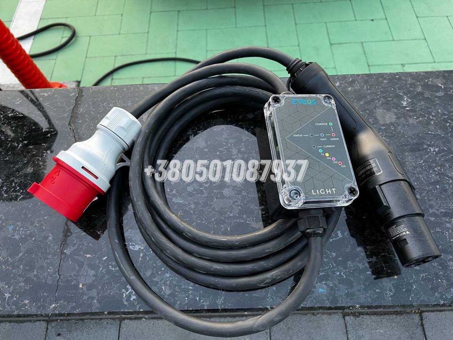 Зарядка для електромобіля Tesla AVEUS (7.3 кВт) 32А