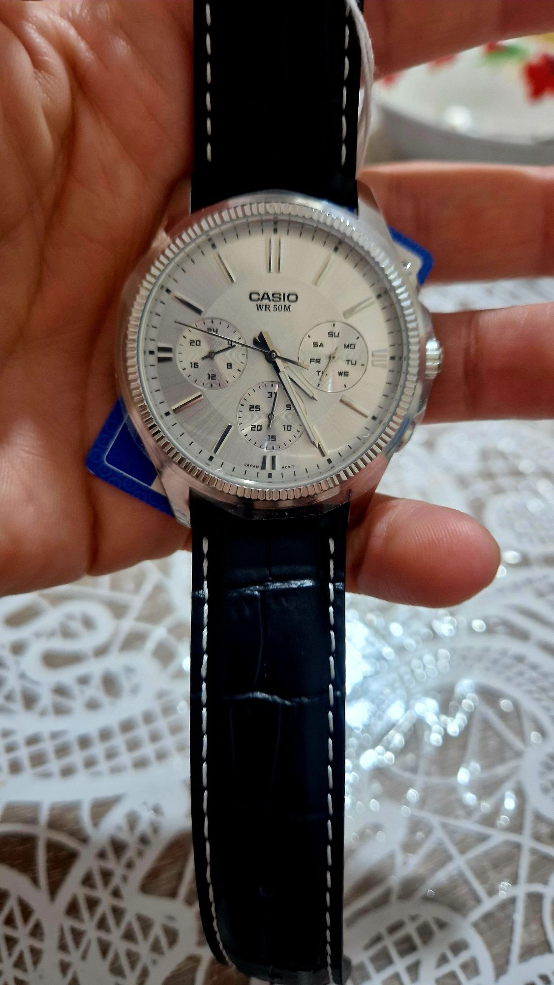 Мужские оригинальные часы Casio MTP-1375L-7A Серебристые с черным
