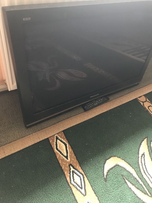 Плазмовий телевізор 38