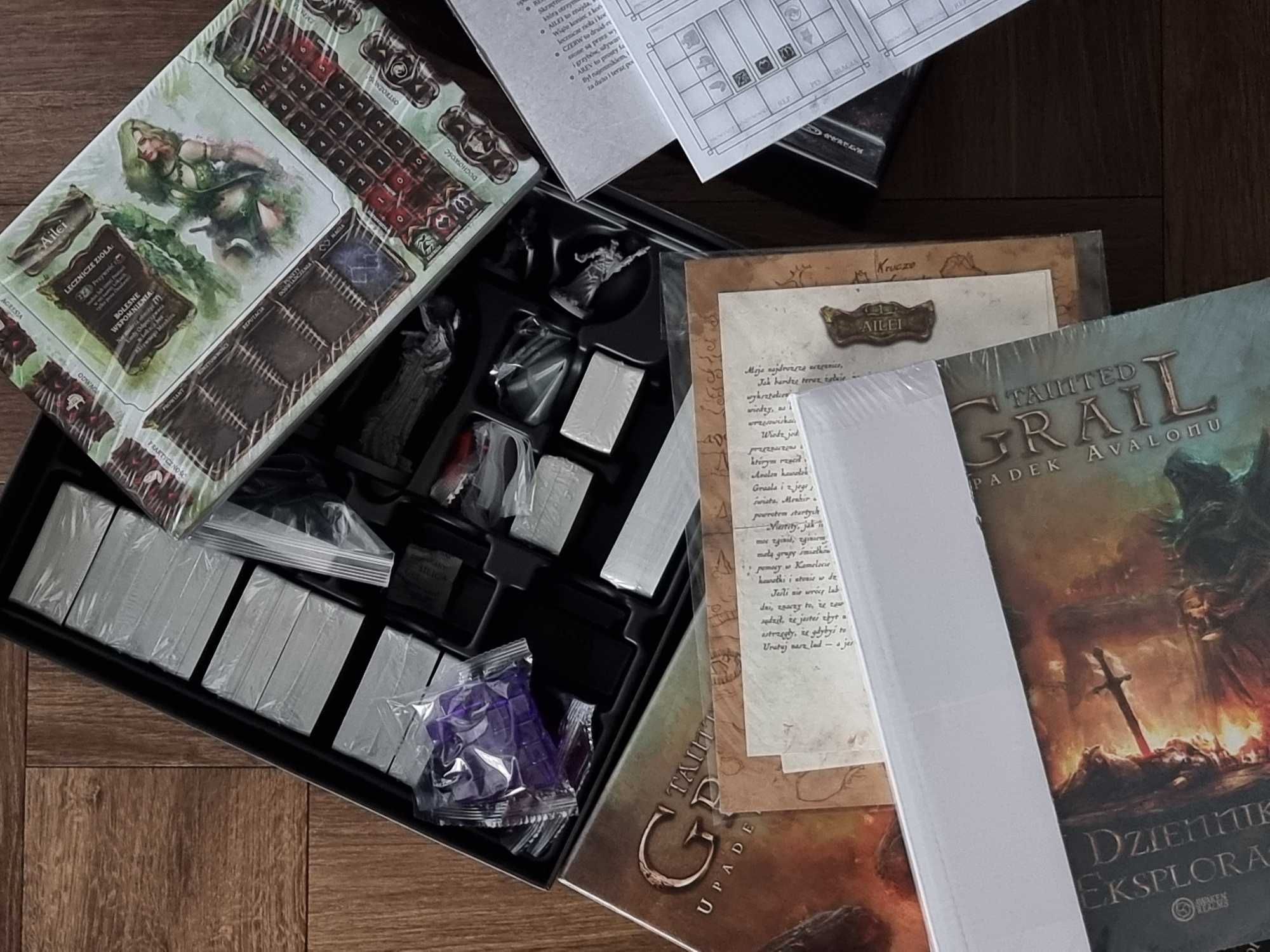 Tainted Grail: The Fall of Avalon - Excalibur Pledge Edition