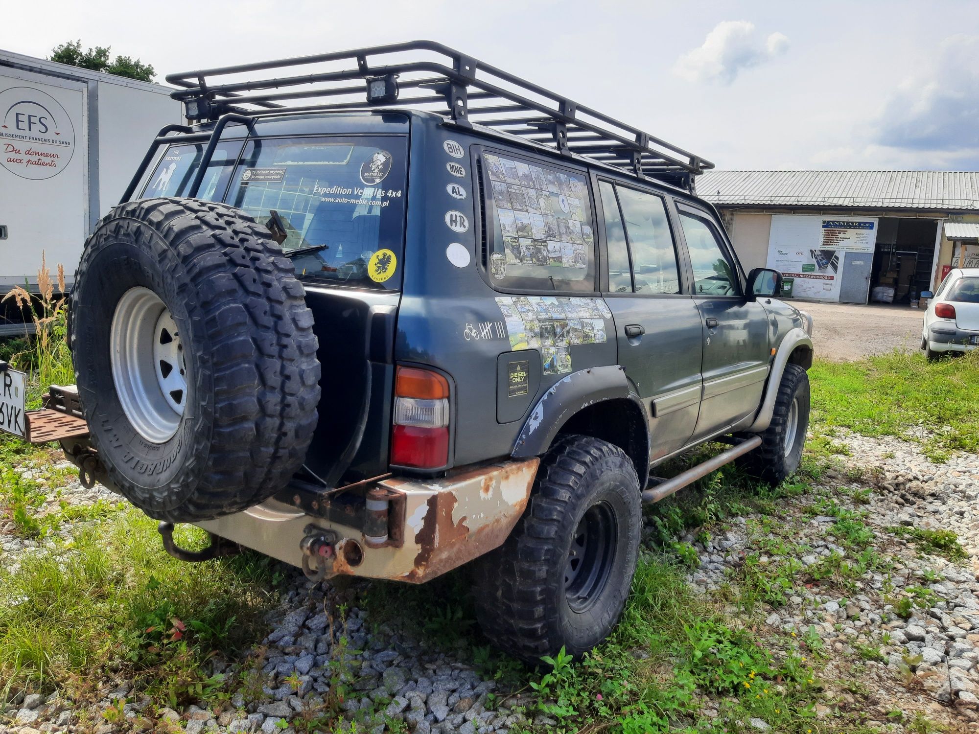 Nissan Patrol y61 3.0d Manual max doposażony  2x blokada  Lift Winda