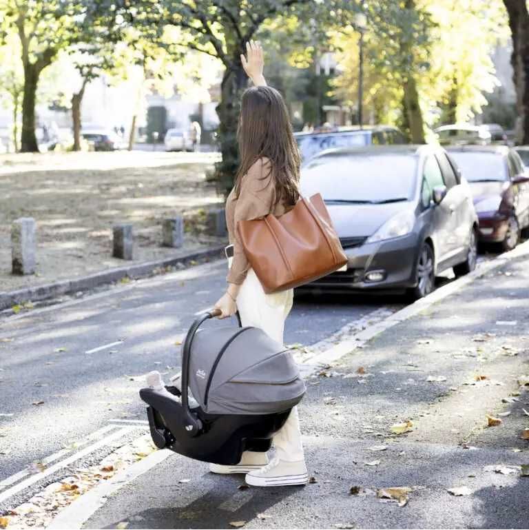 Joie Sprint R129 fotelik samochodowy z isofixem bez bazy NOWOŚĆ