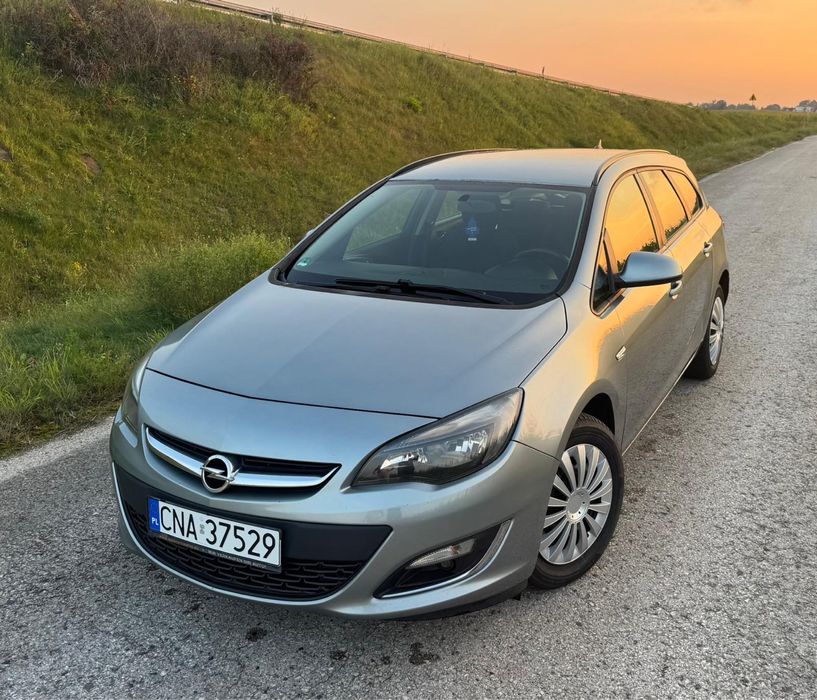 Opel Astra J lift