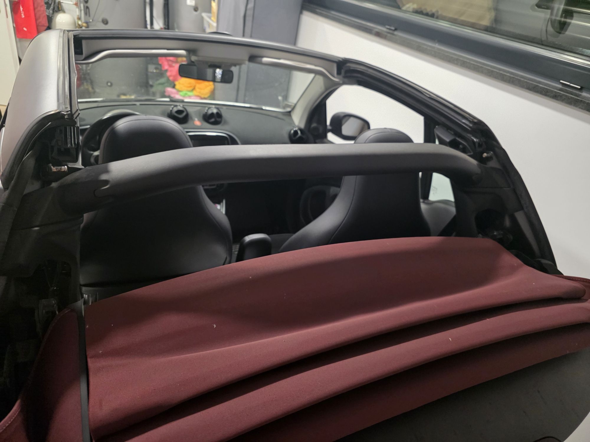 Smart fortwo Cabrio
Carro comprado Santogal em 2023 com garantia e vei