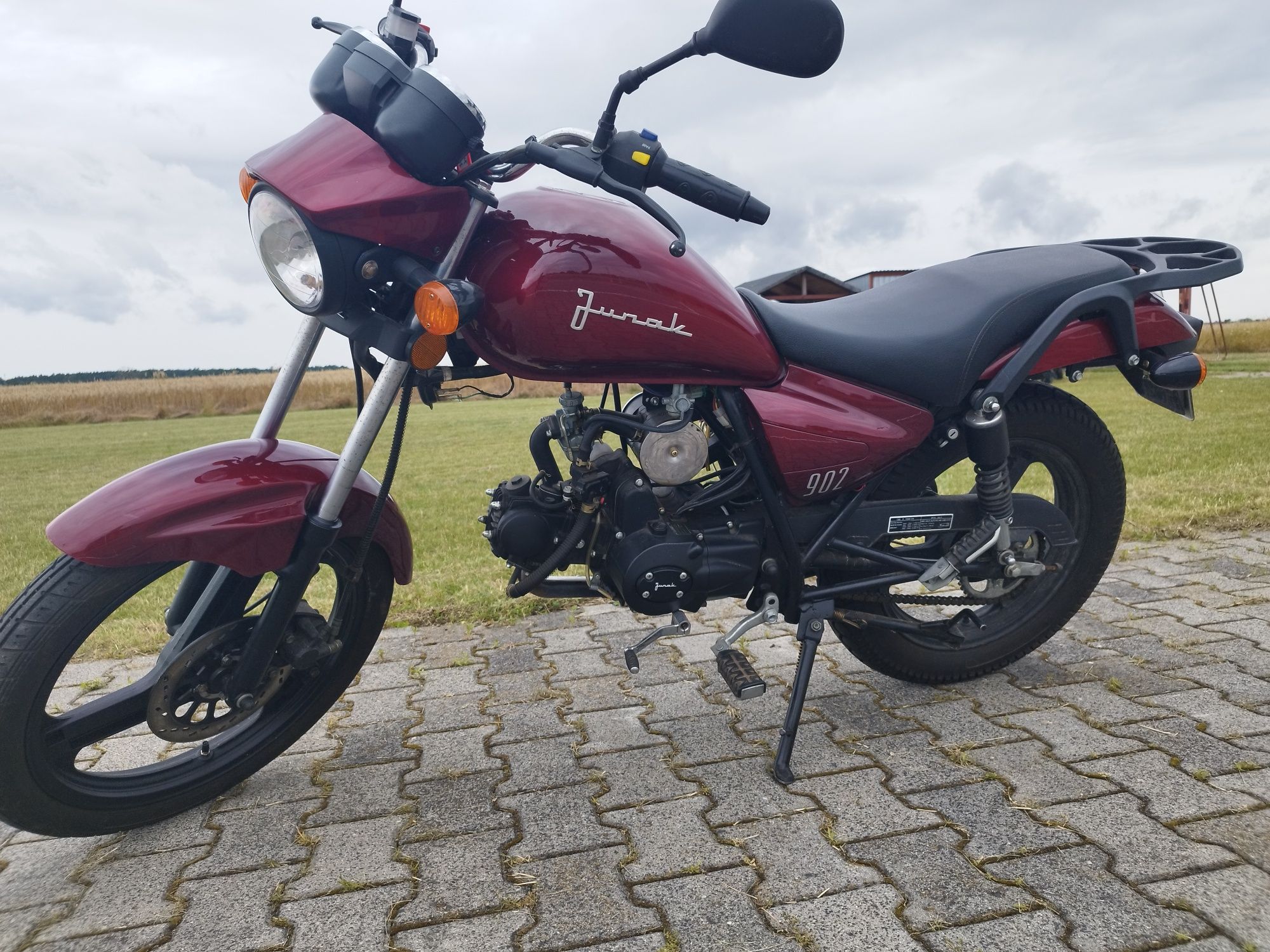 Motorower Junak 902