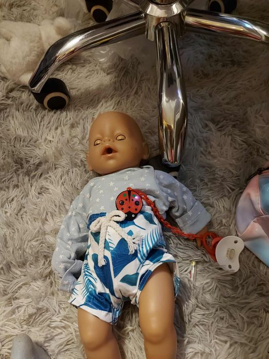 Lalka baby Born chłopiec i łóżeczko