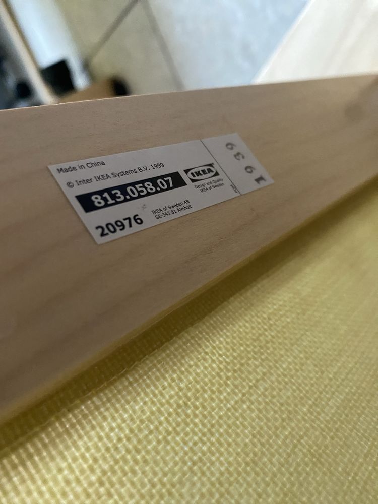Fotel drewniany jasnobeżowy IKEA POÄNG