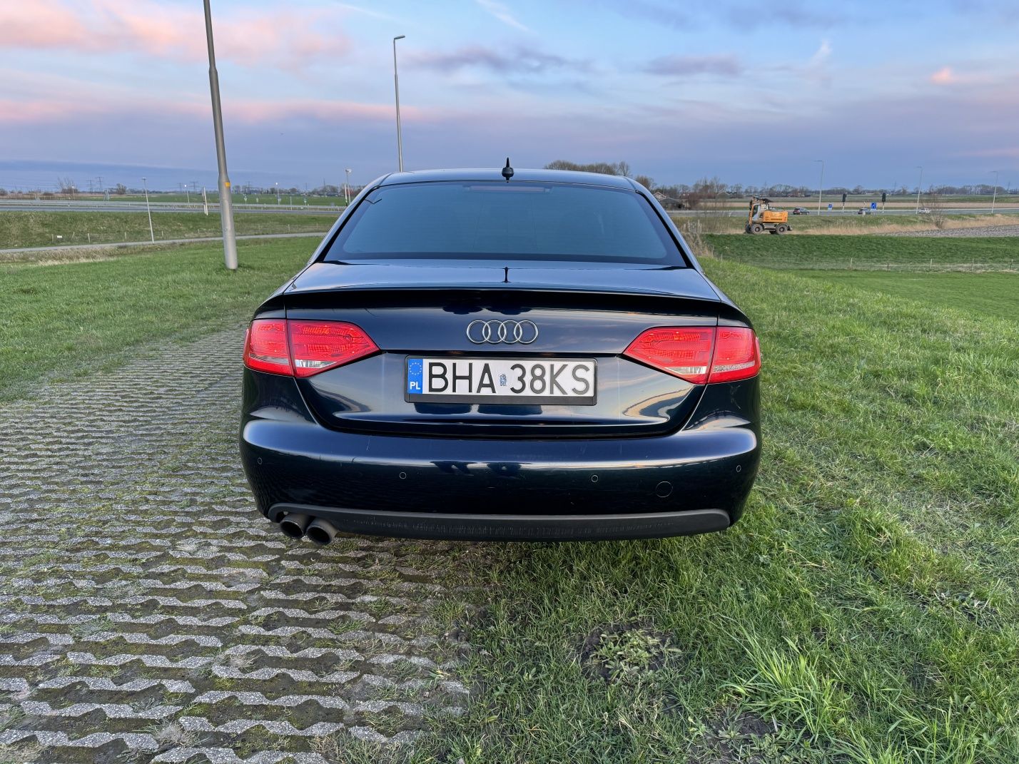 AUDI A4 B8 Quattro