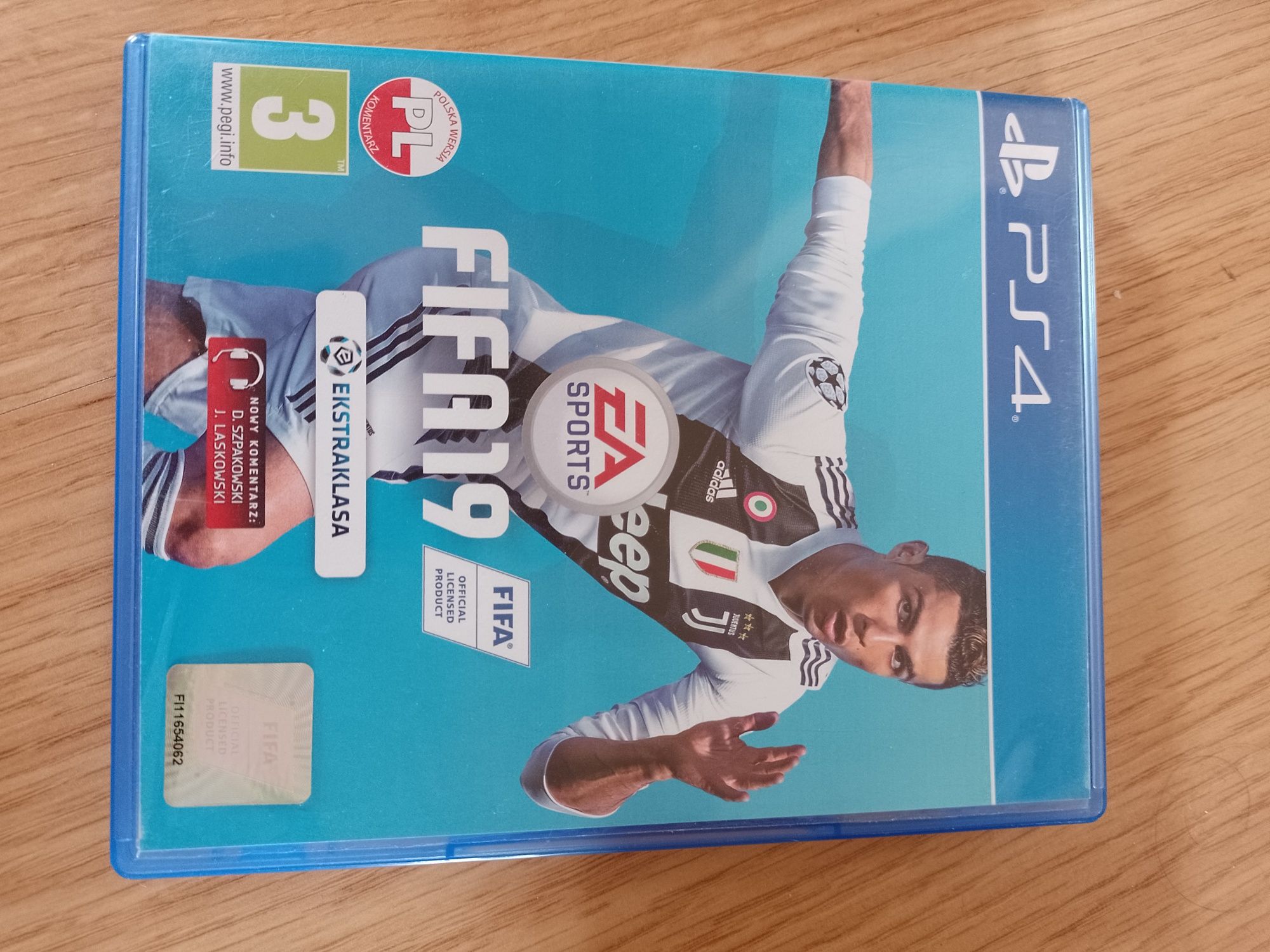 FIFA   19    PS4