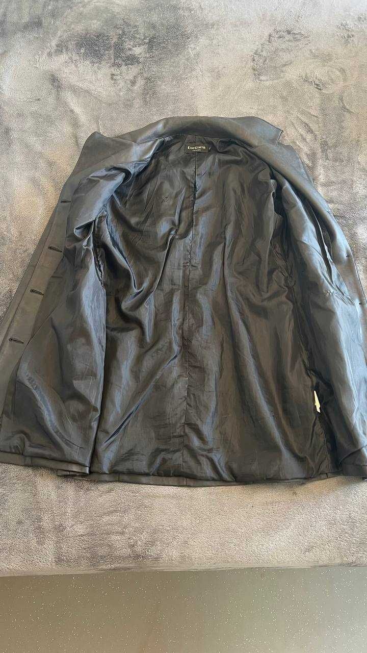 Blazer de Couro Preto