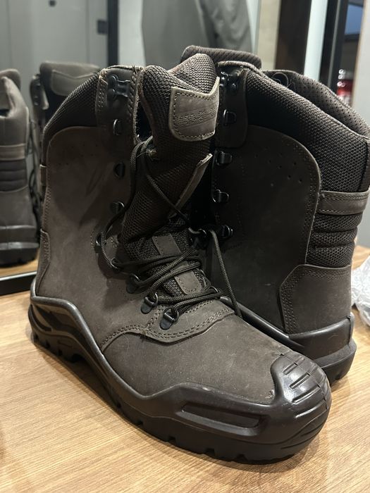 Чоловічі бойові черевики