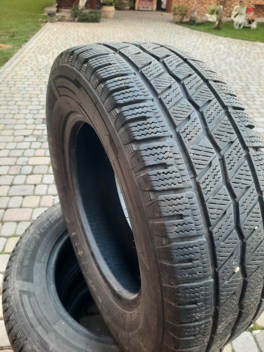 225 × 65 r16c Hankook