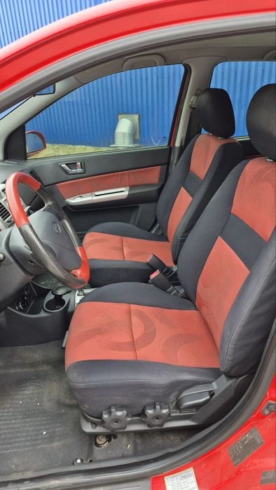 Hyundai Gets 
2006год
179пробег
1.4 автомат 
Кондиционер, Электростекл