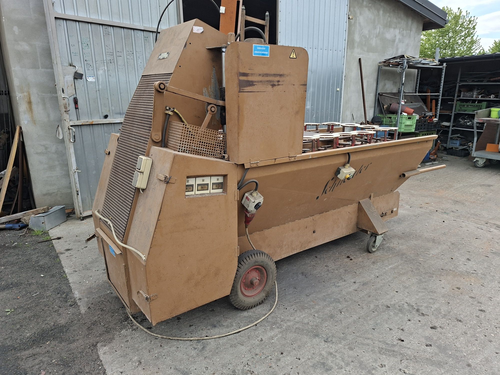 Doniczkarka Javo standard. Mechaniczna podajnik Doniczek.