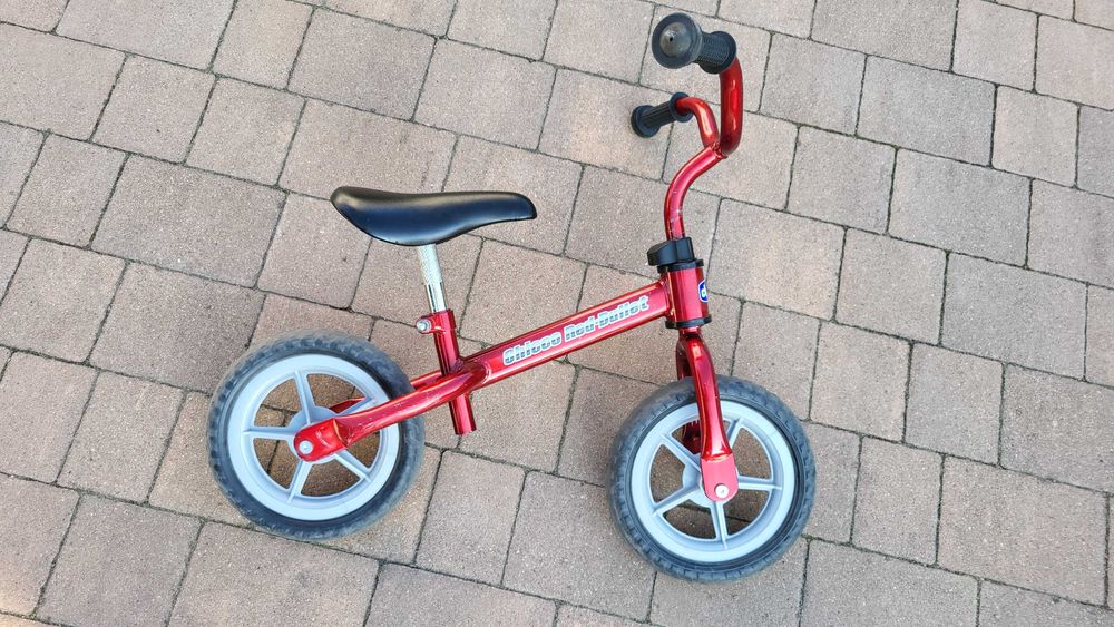 Rowerek biegowy CHICCO red bullet