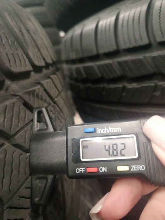 245 50 R19 PIRELLI Sottozero 3 RunFlat, Зимові шини б/у, Склад