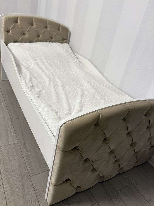 Дитяче ліжко 160 на 80