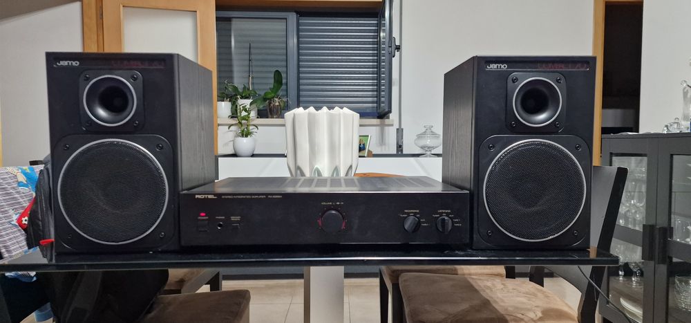 Rotel ra-935bx + colunas jamo compact 70.