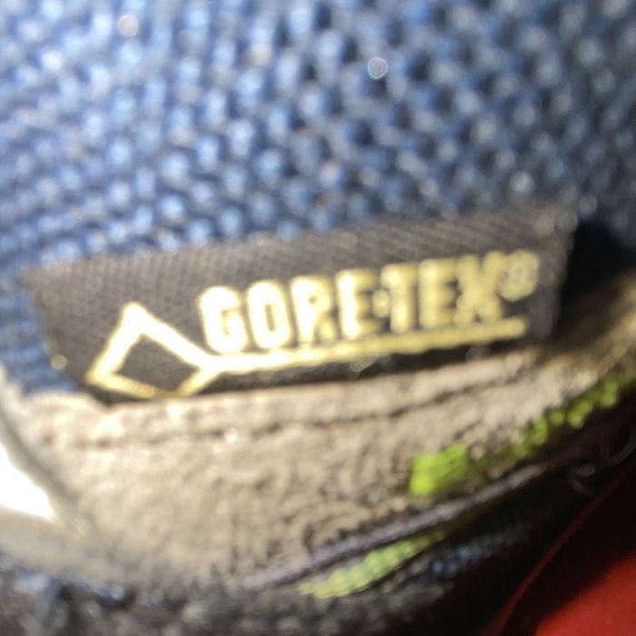 Ботинки берци кросівки Lowa р-р 27