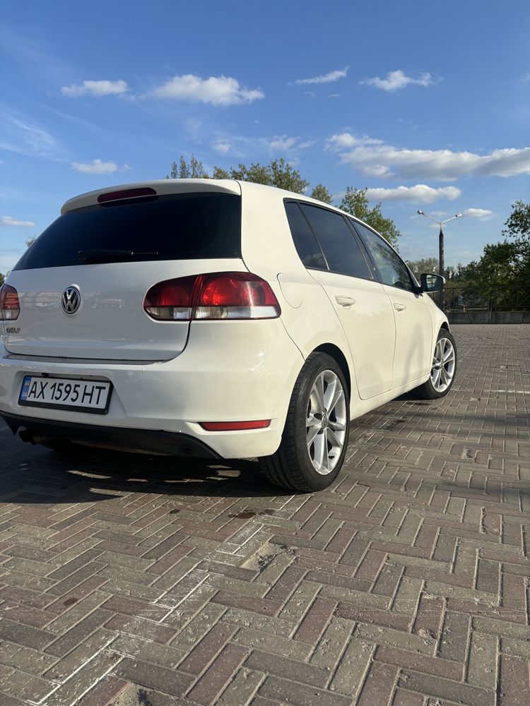 Volkswagen Golf 6 2.5 газ бензин хорошая комплектация