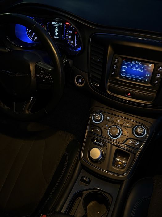 2014 Chrysler 200 S