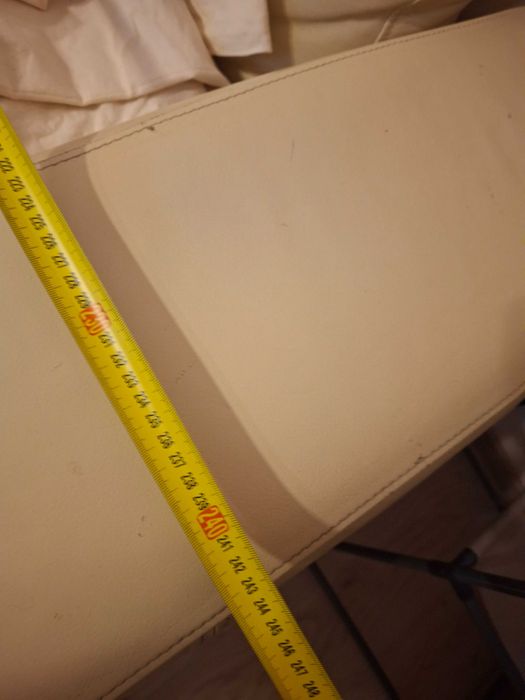 skórzana rozkładana sofa