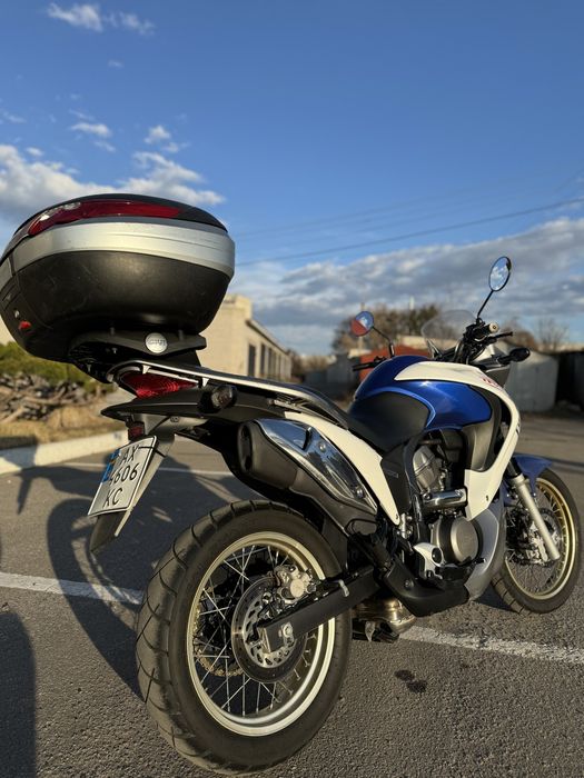 Honda transalp xl700v-ABS