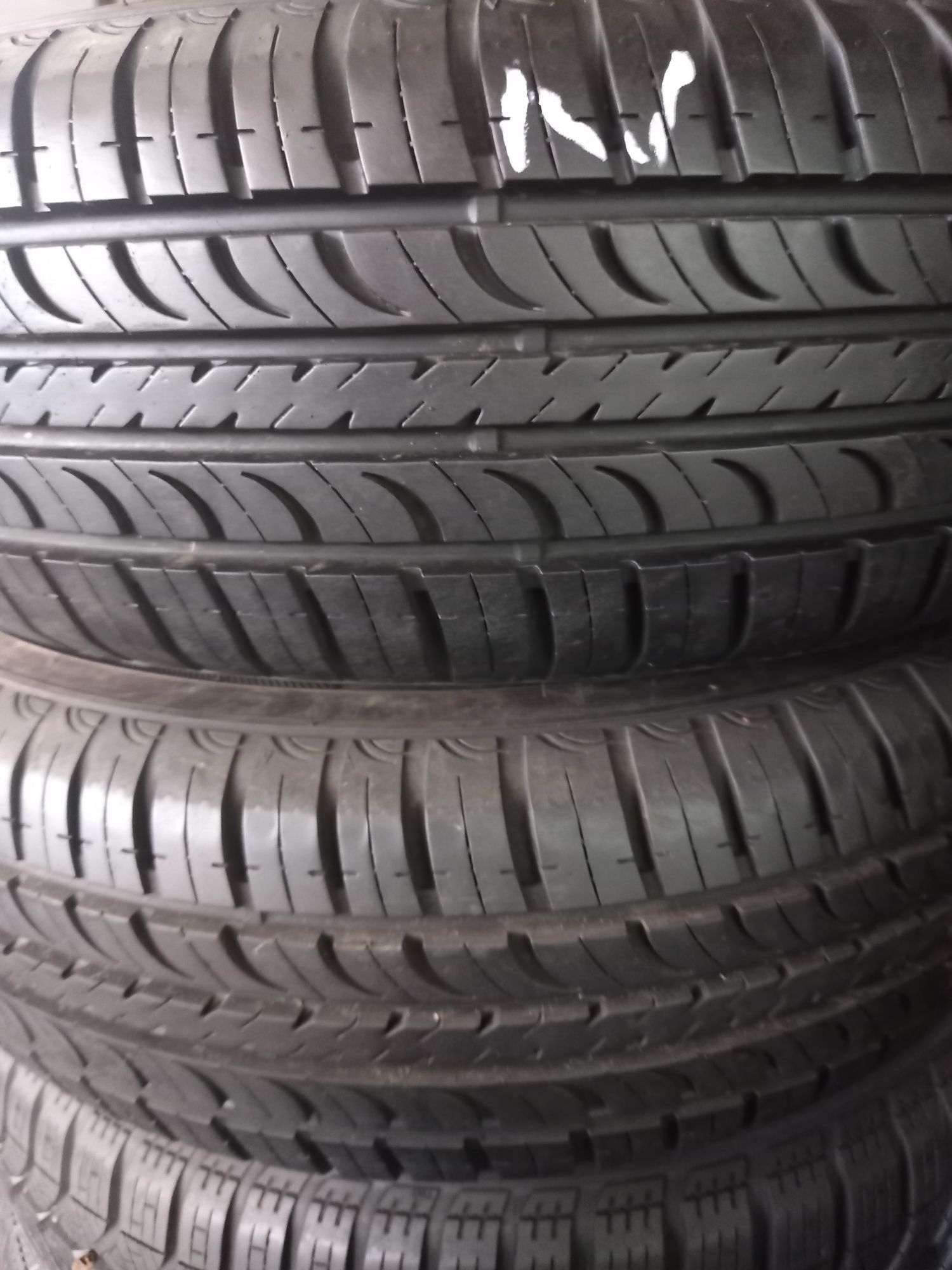 Opony nowe demo 185/70/13 hankook 2 szt