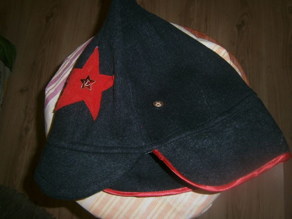 Czapka ZSRR -budionówka