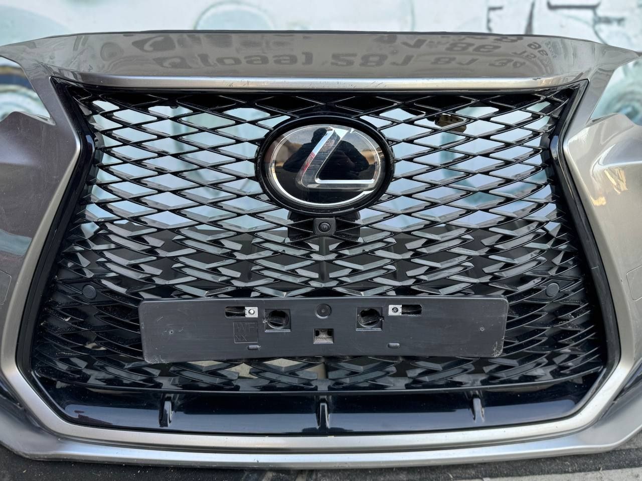 Бампер передній з камерою F-Sport Lexus NX Лексус НХ 22-25 року