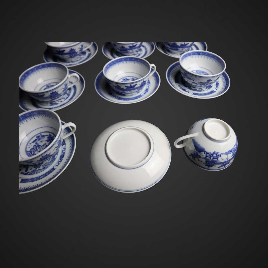 Chińska porcelana biel kobalt filiżanki + talerzyki  b41/050902