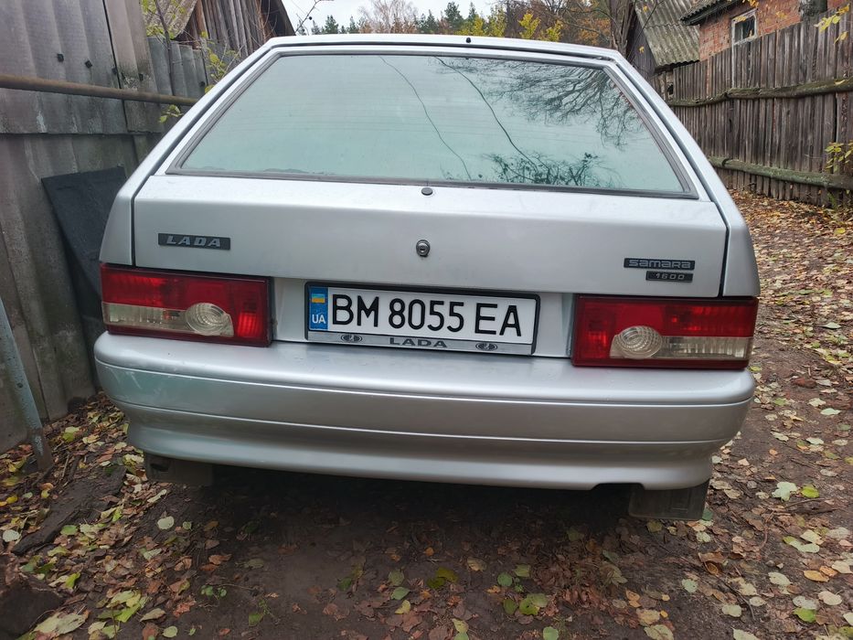 Автомобіль ВАЗ 2114