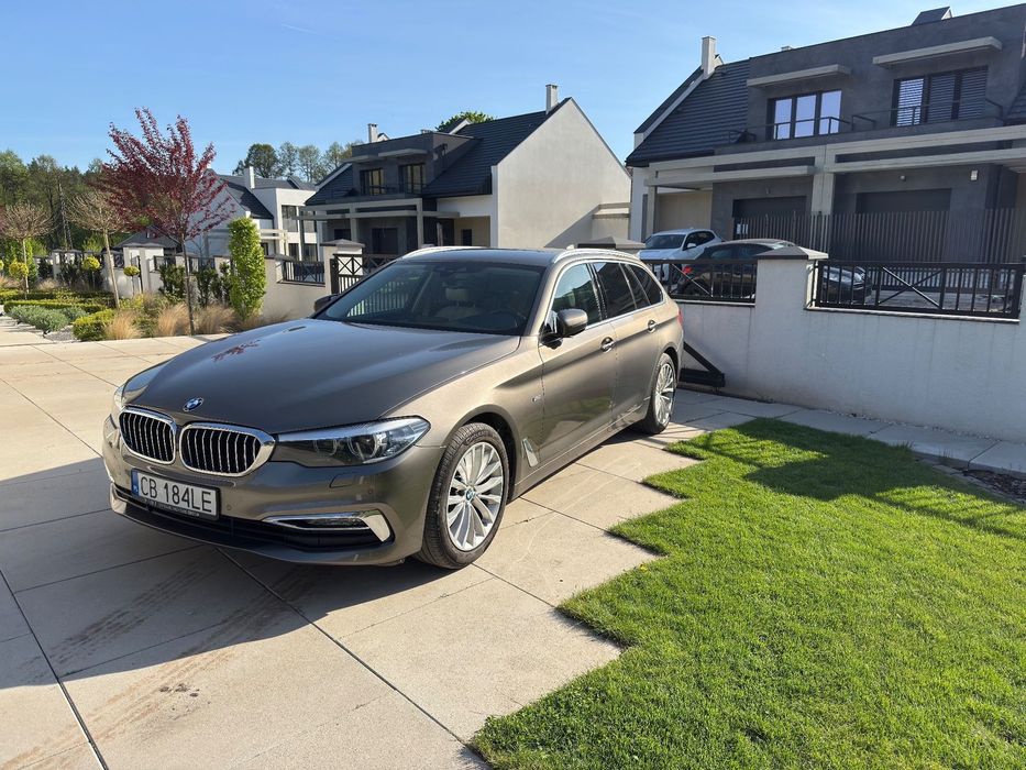BMW Seria 5 BMW 5 520d Efficent Dynamanic Luxury Line