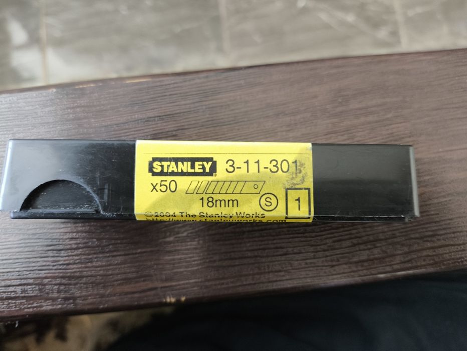 Леза 18 мм Stanley 50 шт