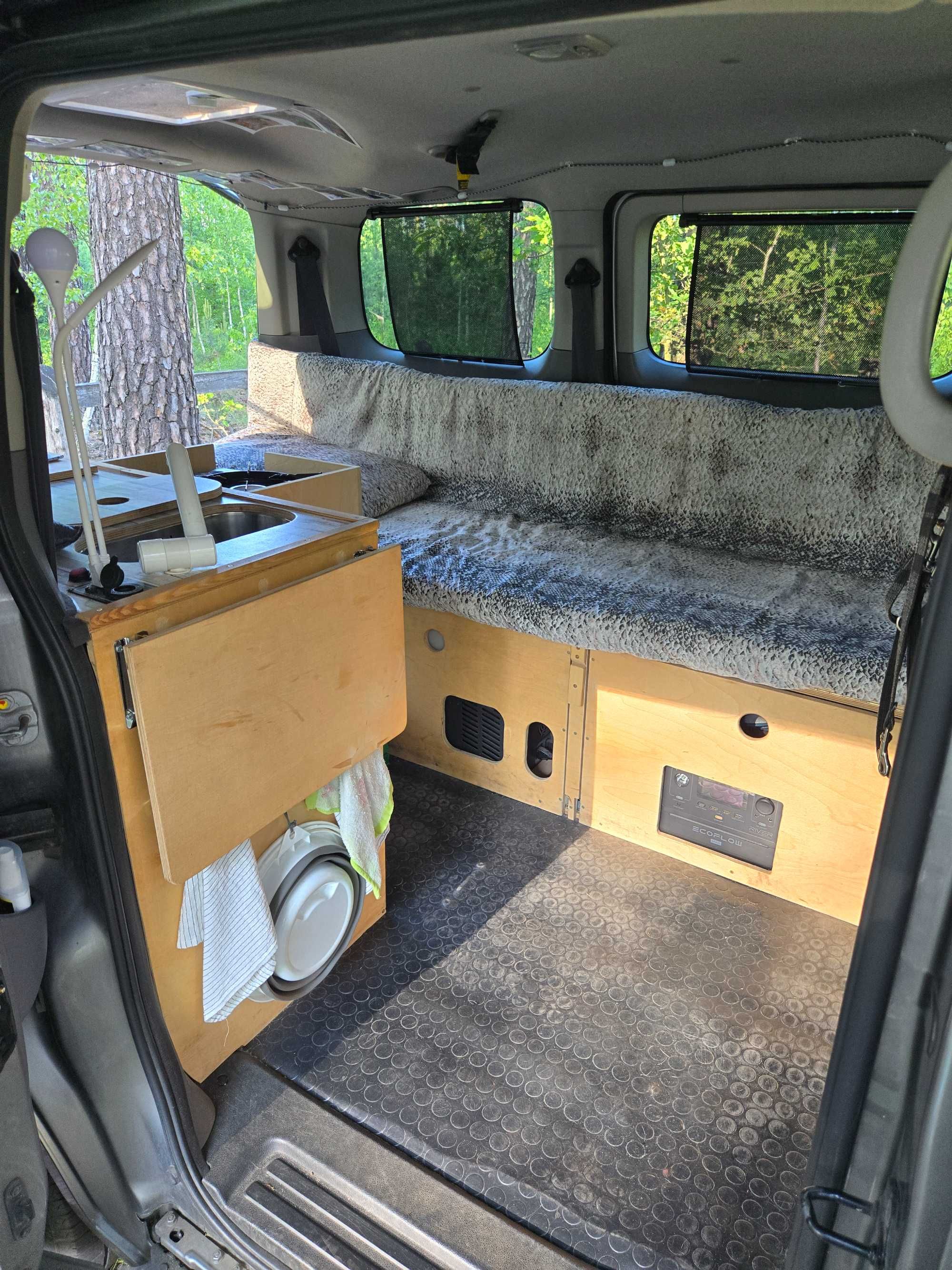 Kamper,campervan Nissan nv200