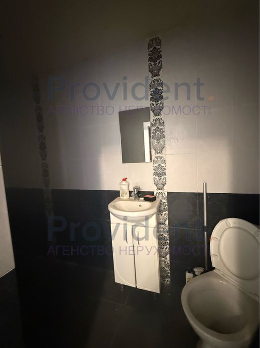 Продаж приміщення у центрі Ужгороду