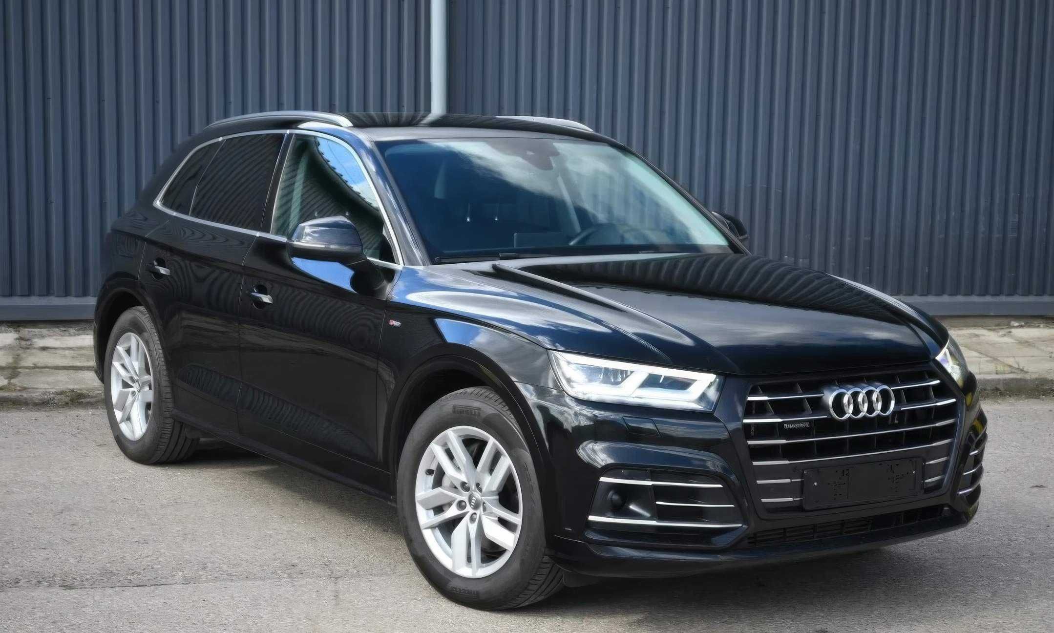 Audi    Q5   2019