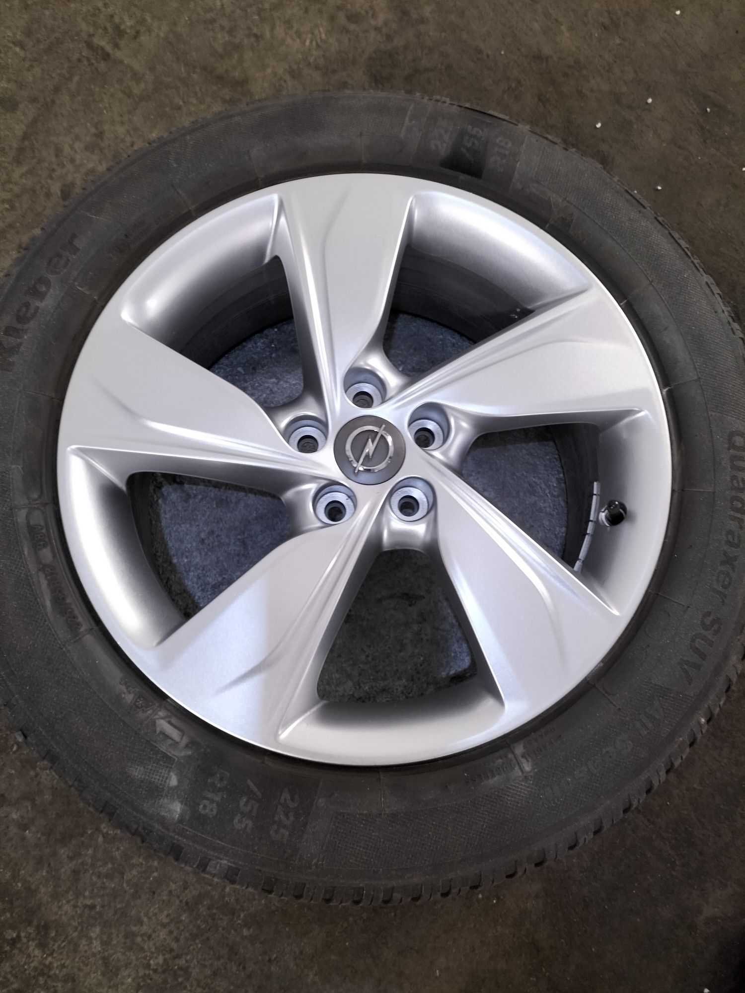 Felgi z oponami 18" 5x108 grandland x 3008 ll