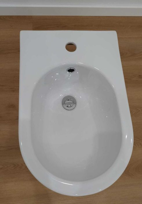 Bidé Sanindusa novo