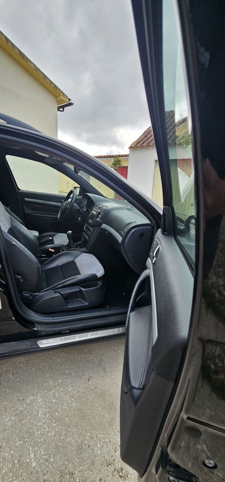Skoda Otavia 2.0 VRS ( PAGA SELO ANTIGO )