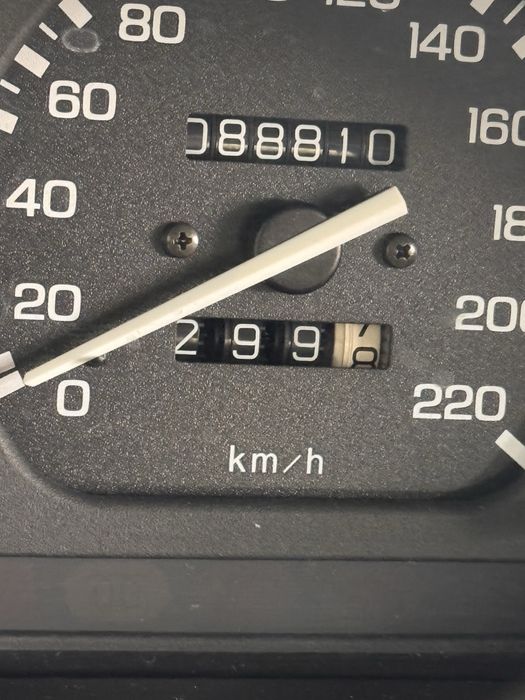 Продам Rover 200(214l)