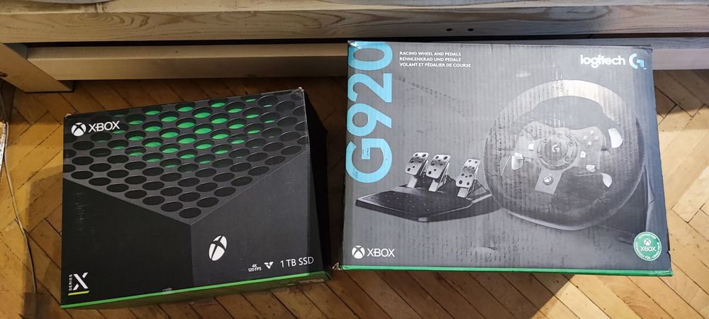 Xbox series X  1TB 4K + Logitech G920 + Shifter