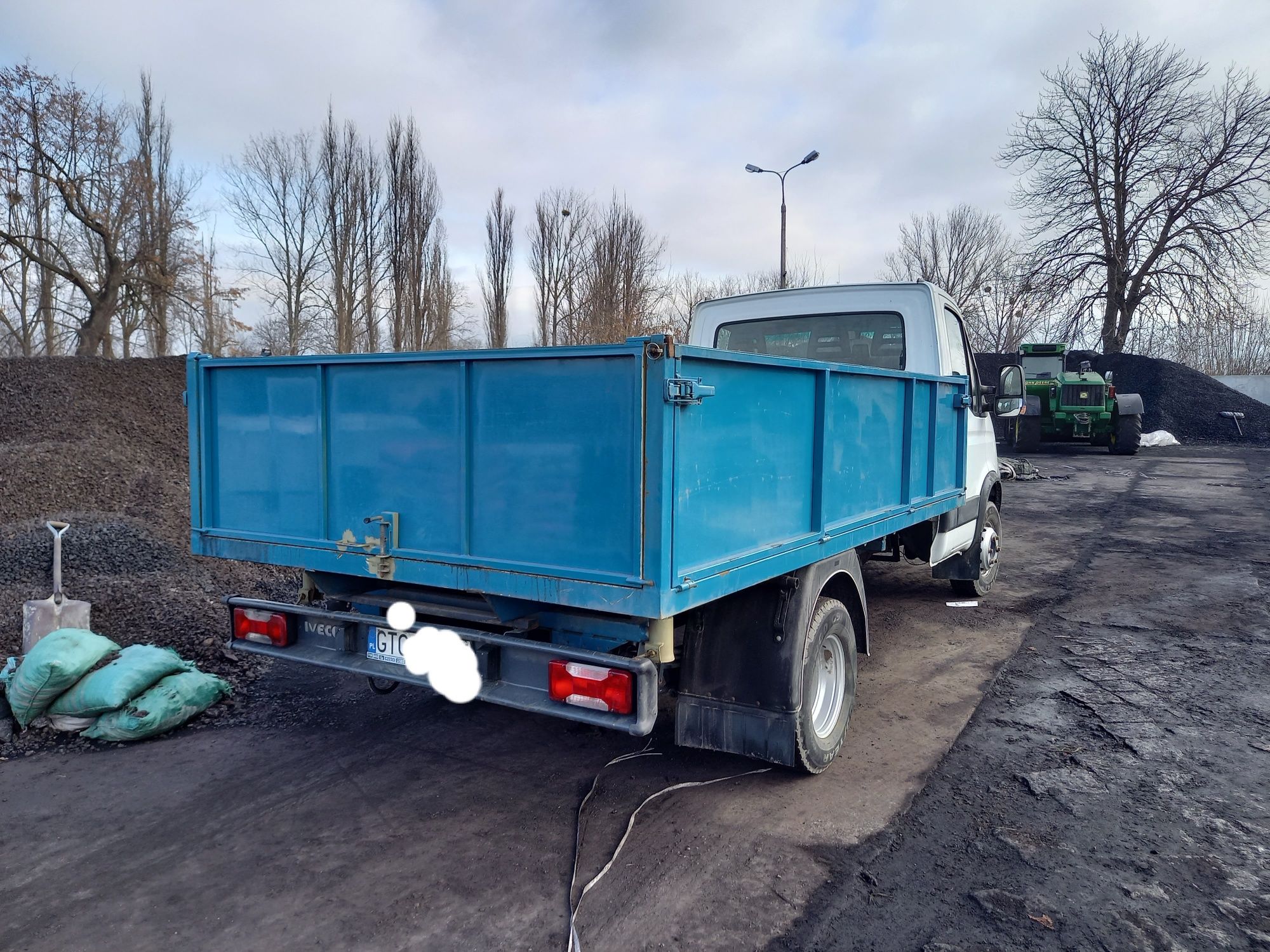 Beton towarowy z dostawą pod kostkę b5 b10  B20 b25