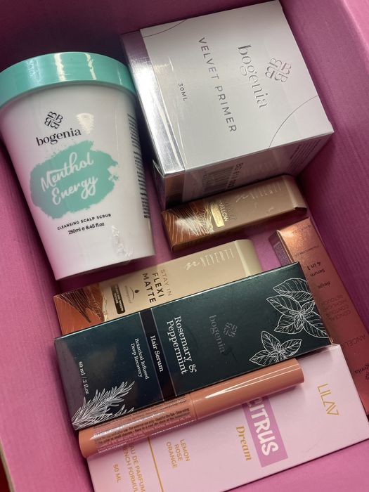 Бокс косметики Bogenia