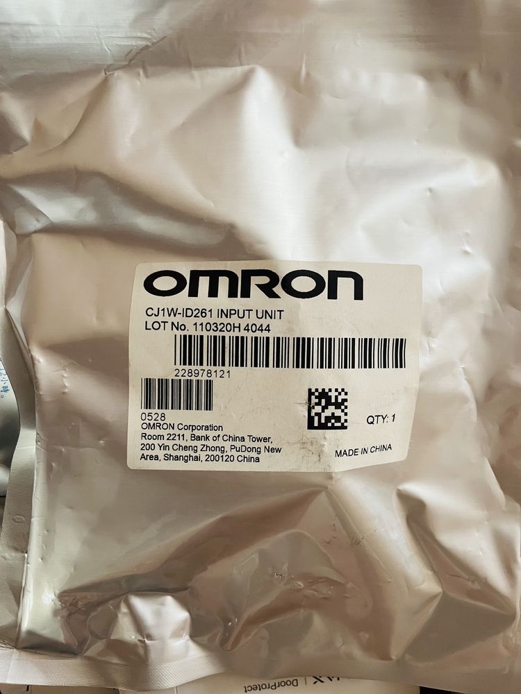 Модули Omron cj1w-id261