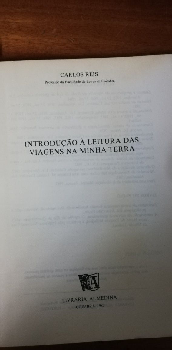 Livro Introdução à leitura das Viagens na Minha Terra