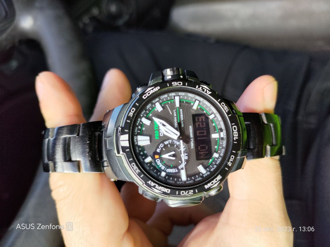 protrek casio prw-6000Y