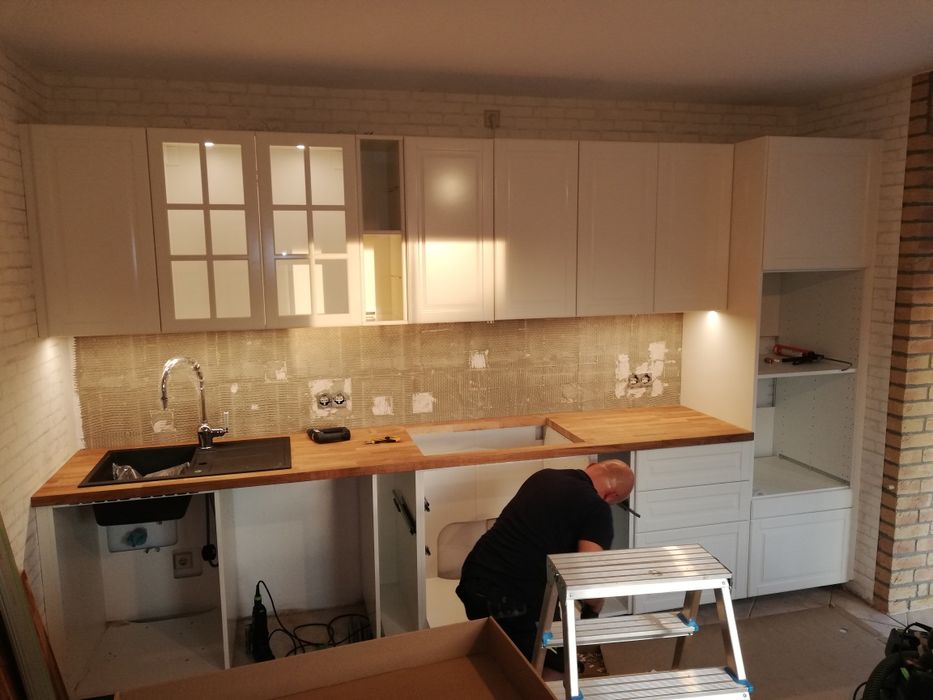 Ikea kuchnie montaż profesjonalnie AGD zmywarki blaty szafy PAX